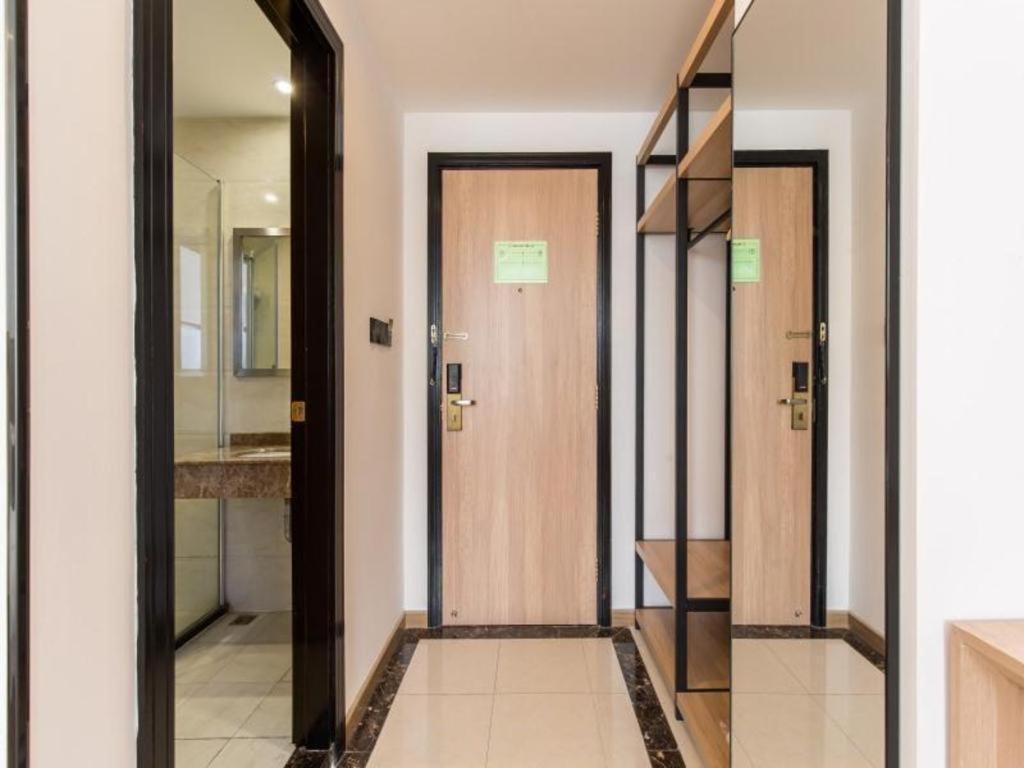 Hotel Greentree Zhoupu Town Xiupu Road Business 3*